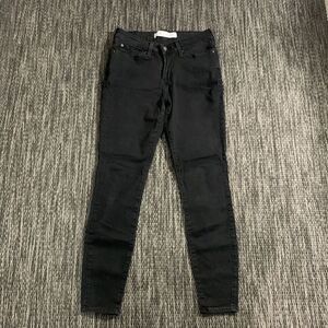 Levi Strauss Mid Rise Skinny Jeans Black Size 6